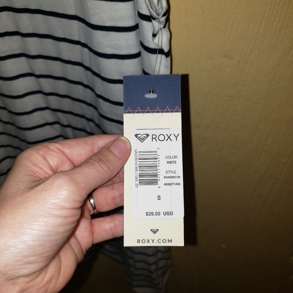 2 for $30 NWT Roxy sundress - Picture 3 of 3
